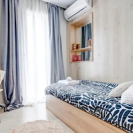 Апартамент 2 Private Suits - Art, Location, Quiet, Balconies
