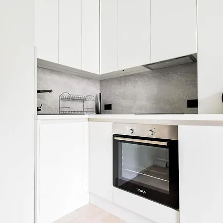 Feriehus 2 Private Suits - Art, Location, Quiet, Balconies