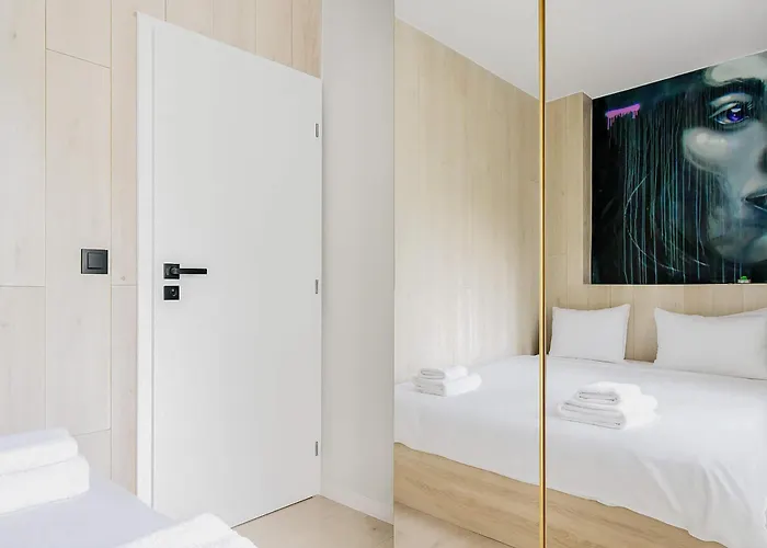 2 Private Suits - Art, Location, Quiet, Balconies * Sofia